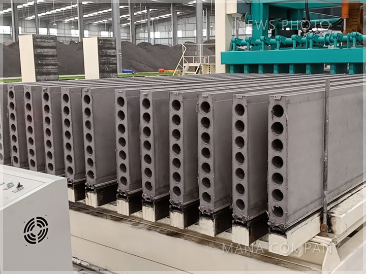 1666084987435157.jpg 不戴水印-石膏線案例-w720-h540.jpg